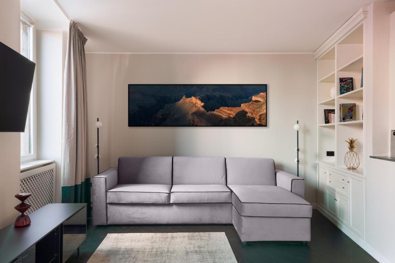 Hl Luxury Duomo Apartment - Via Torino, Montenapoleone ميلان المظهر الخارجي الصورة