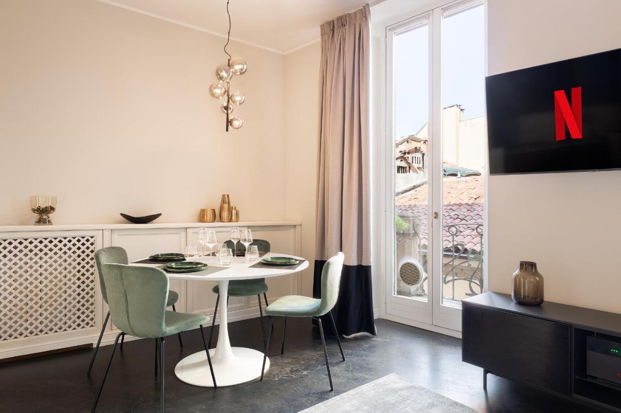 Hl Luxury Duomo Apartment - Via Torino, Montenapoleone ميلان المظهر الخارجي الصورة