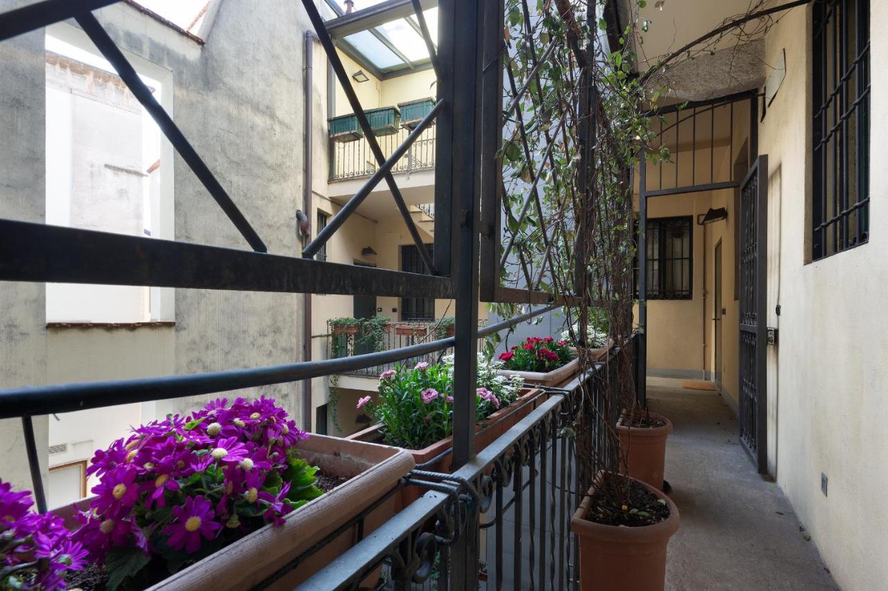 Hl Luxury Duomo Apartment - Via Torino, Montenapoleone ميلان المظهر الخارجي الصورة